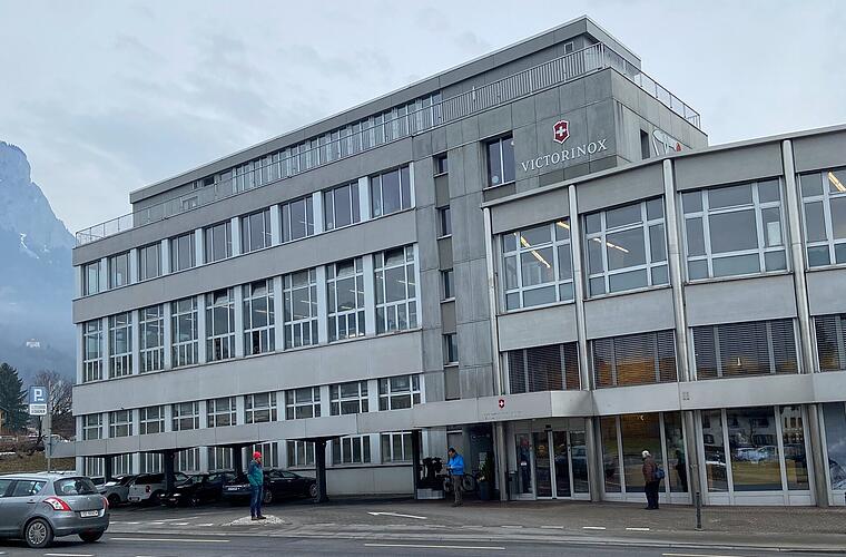Trotz Schuldenberg und Kurssturz: Victorinox hält an Pensionskasseninvestition fest