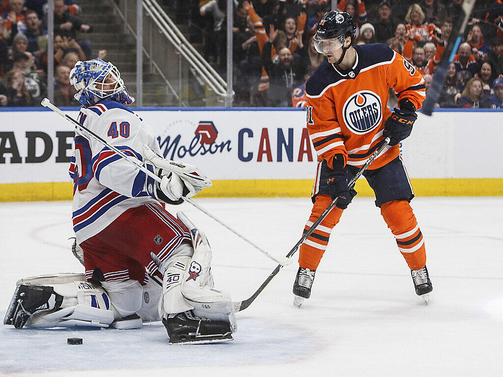 Gaetan Haas Weiter Bei Edmonton Eishockey Bote Der Urschweiz