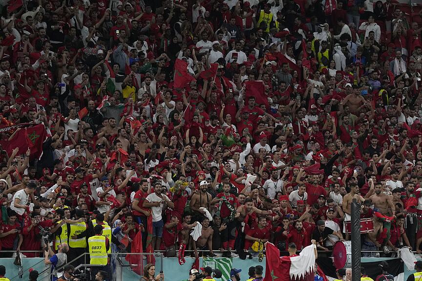 Fußball-WM: Fans aus Kolumbien schmuggeln Alkohol ins Stadion - mit Folgen  - DER SPIEGEL