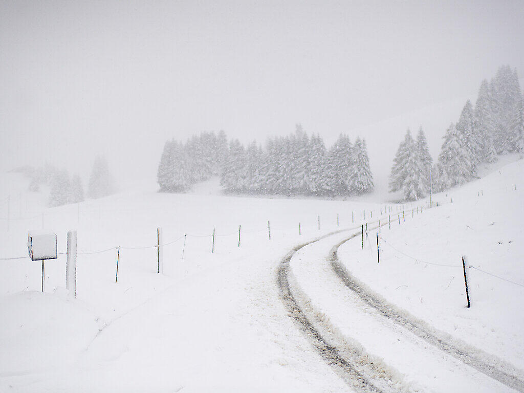 Wintereinbruch In Den Bergen Panorama Bote Der Urschweiz