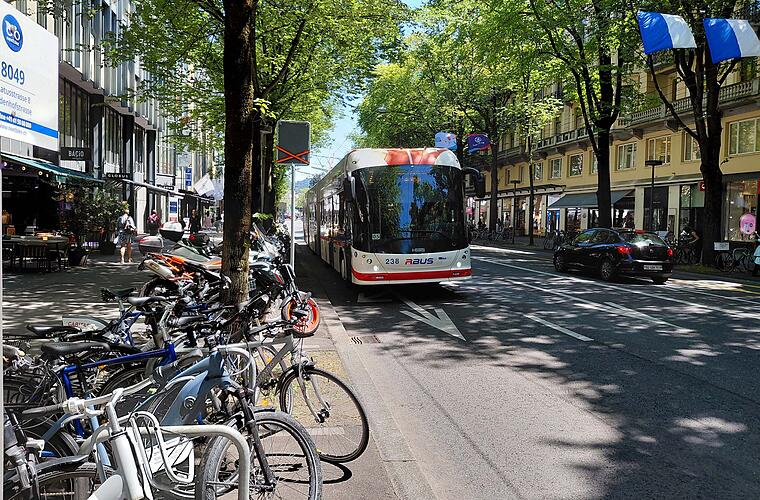 Vor dem Globus in Luzern entsteht bis Ende 2026 ein neues Busperron