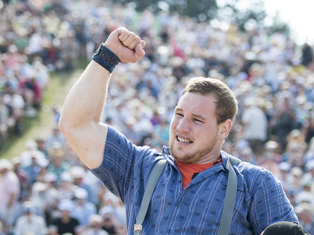 Joel Wicki Favorit im Duell der Youngster | Schwingen | Bote der Urschweiz