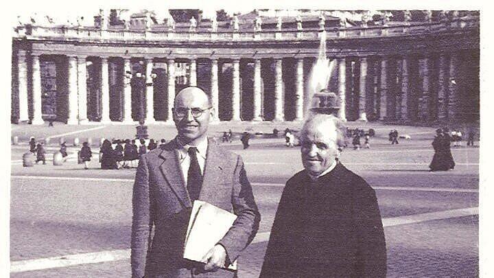 Benno Ammann (links) mit Lorenzo Perosi, Kapellmeister der Cappella