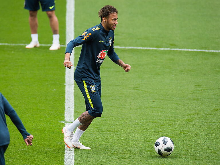  Neymar im ersten WM-Test nicht von Beginn Bildidee 