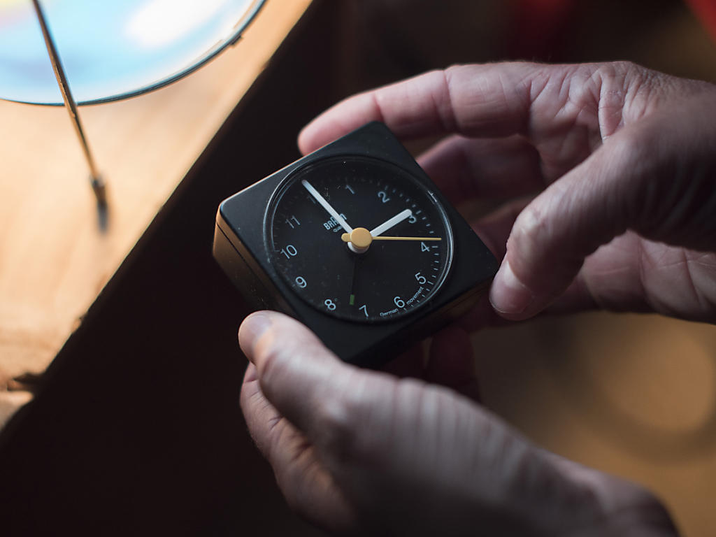 Am Sonntag Muss Die Uhr Umgestellt Werden Schweiz Bote Der