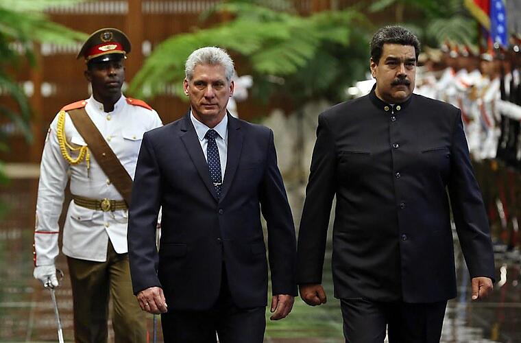 Kubas neuer Präsident empfängt Maduro