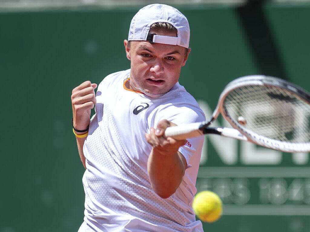 Dominic Stricker souverän in der 2. Runde Tennis Bote der Urschweiz
