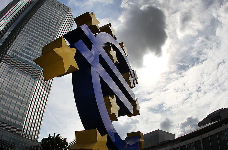 EZB Leitzins bleibt auf Rekordtief