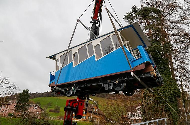 Sonnenbergbahn ist wieder in Kriens
