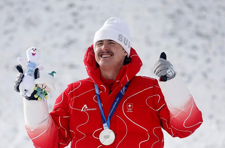 Noe Roth Designer Olympia 2026: Noé Roth gewinnt im Ski-Aerials Silber