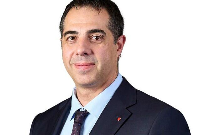 Kanton Schwyz: SVP-Kantonsrat fordert mit Interpellation Antworten zum KI-Einsatz an Schulen