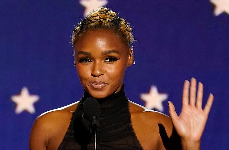 Sängerin Janelle Monáe liebt Spieleabende