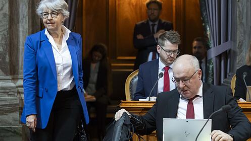 Schweizer Ständerat Alle aktuellen Nachrichten, Infos & Bilder