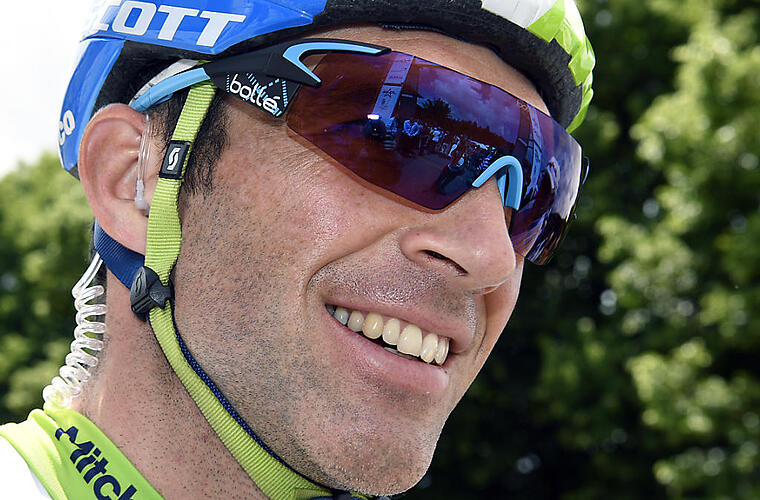 Michael Albasini im Gold Race auf dem Podium