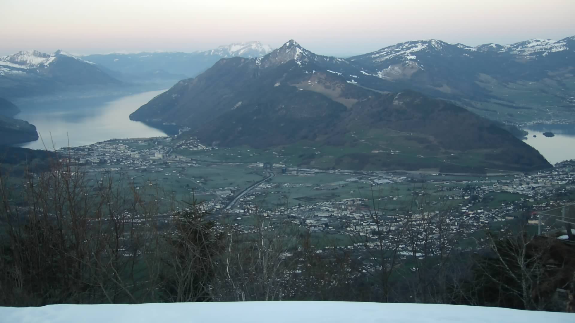 Mythenregion, Berggasthaus Rotenfluh